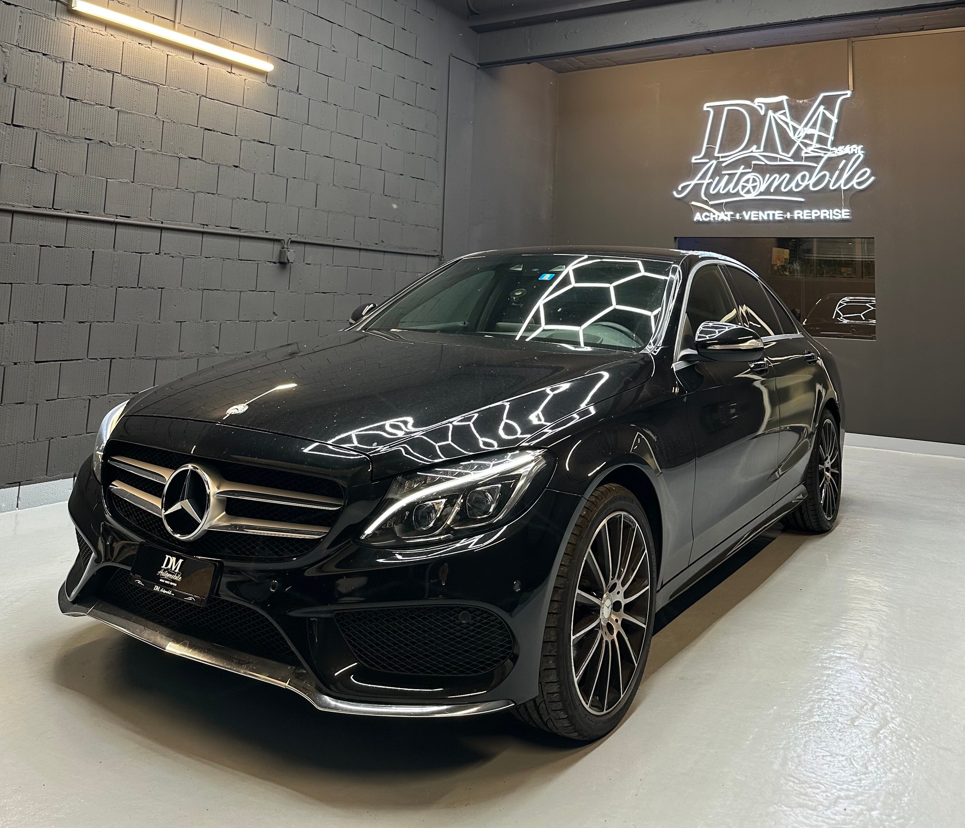 MERCEDES-BENZ C 200 Swiss Star Edition AMG Line // head up // Sound-Système Burmester // Véhicule suisse 🇨🇭// Leasing dès 159.- // Garantie