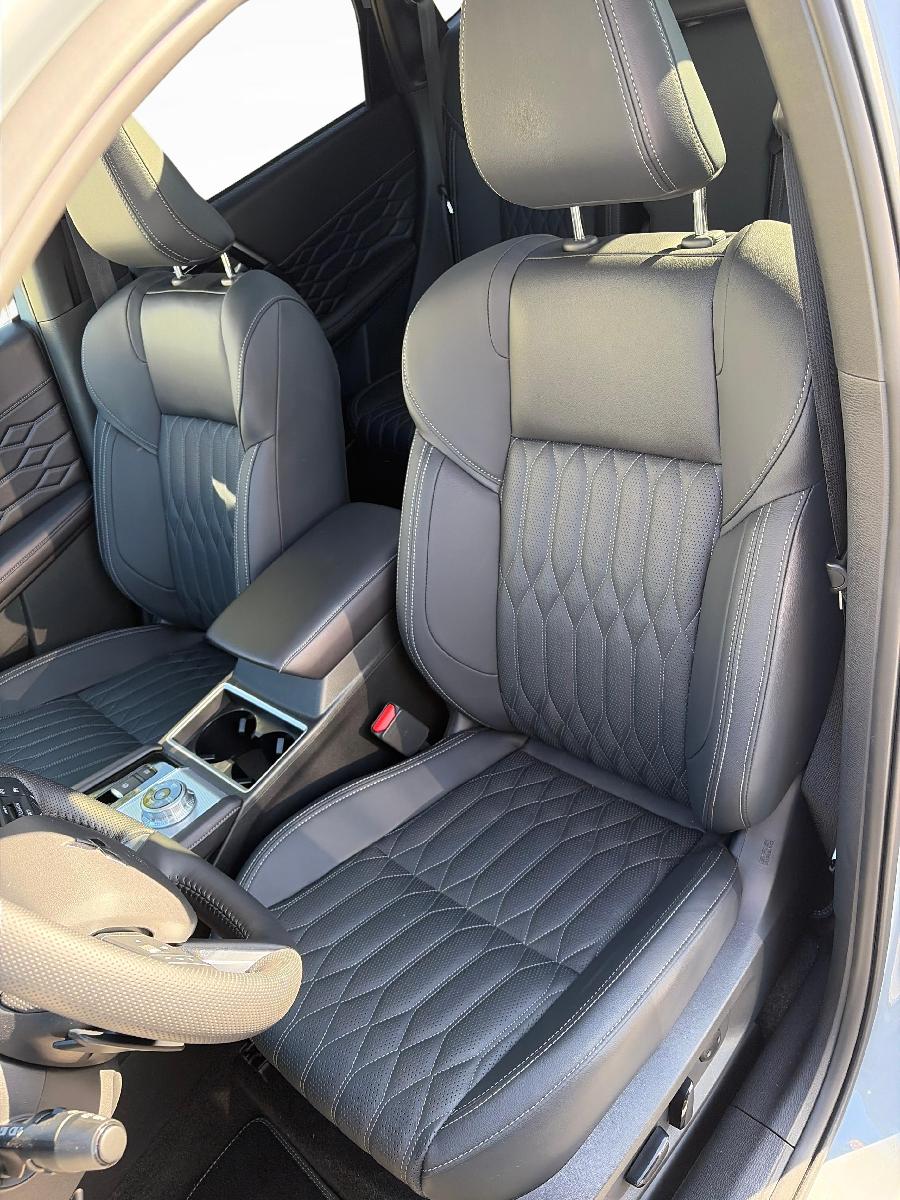 MITSUBISHI Outlander 2.4 PHEV Instyle 4x4-image-13