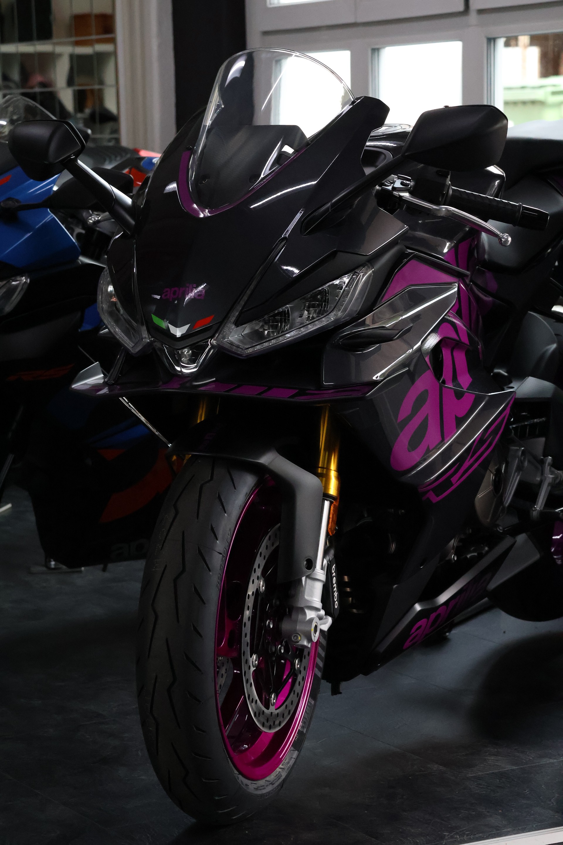 APRILIA RS 660 Ultra purple E5+ (35kW)-image-15