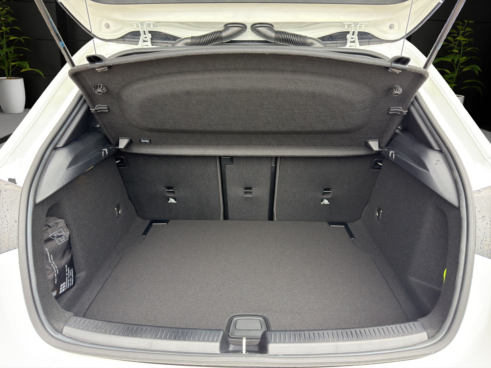 MERCEDES-BENZ A 250 4Matic 8G-DCT-image-5