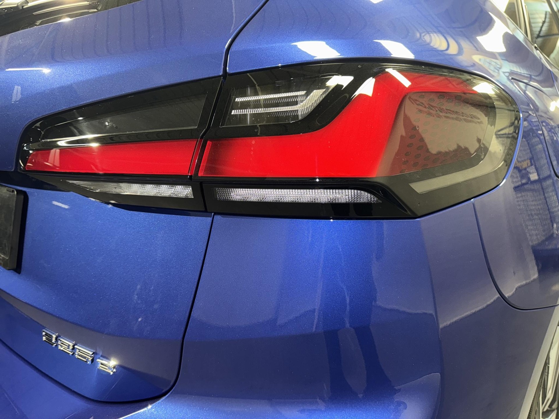 BMW 225e xDrive paddles Active Tourer M Sport-image-5