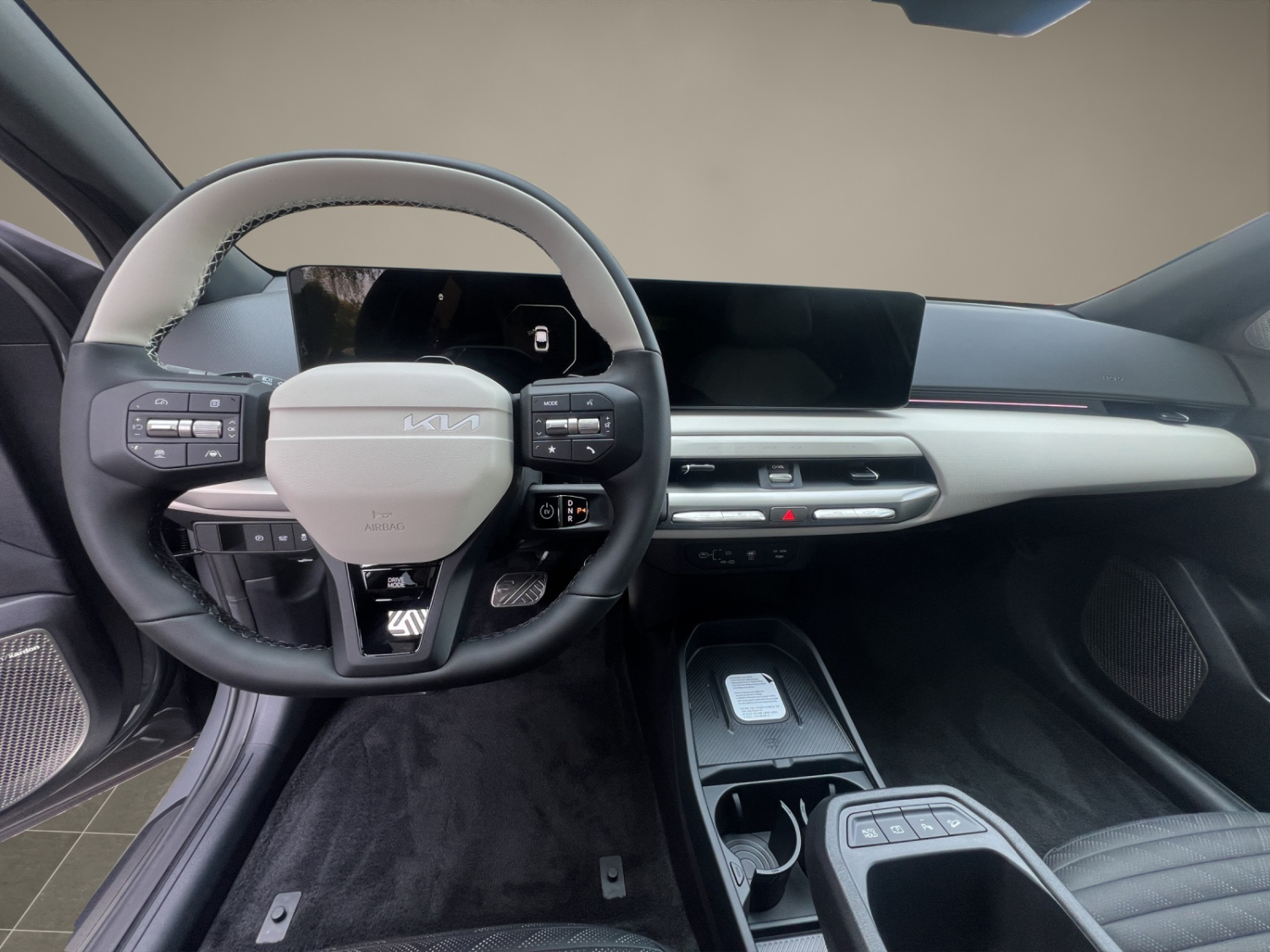 KIA EV4 Fastback 81 kWh GT-Line-image-9