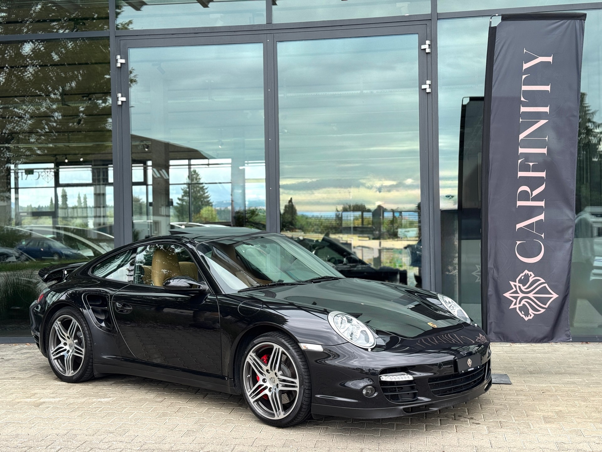 PORSCHE 911 Turbo / inkl. 1 Jahr Garantie