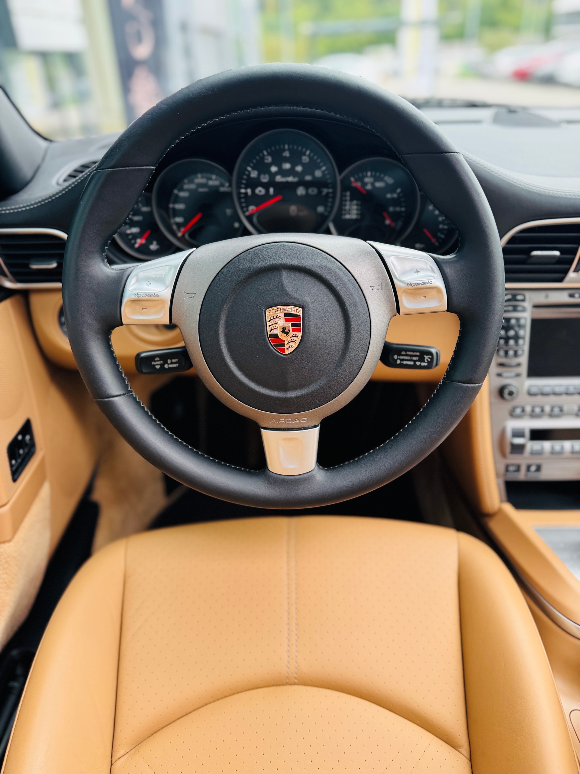 PORSCHE 911 Turbo / inkl. 1 Jahr Garantie-image-10
