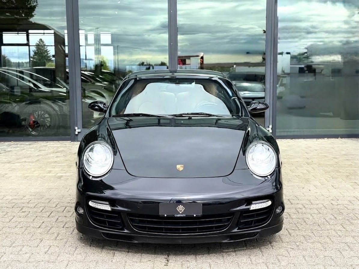 PORSCHE 911 Turbo / inkl. 1 Jahr Garantie-showroom-element-1