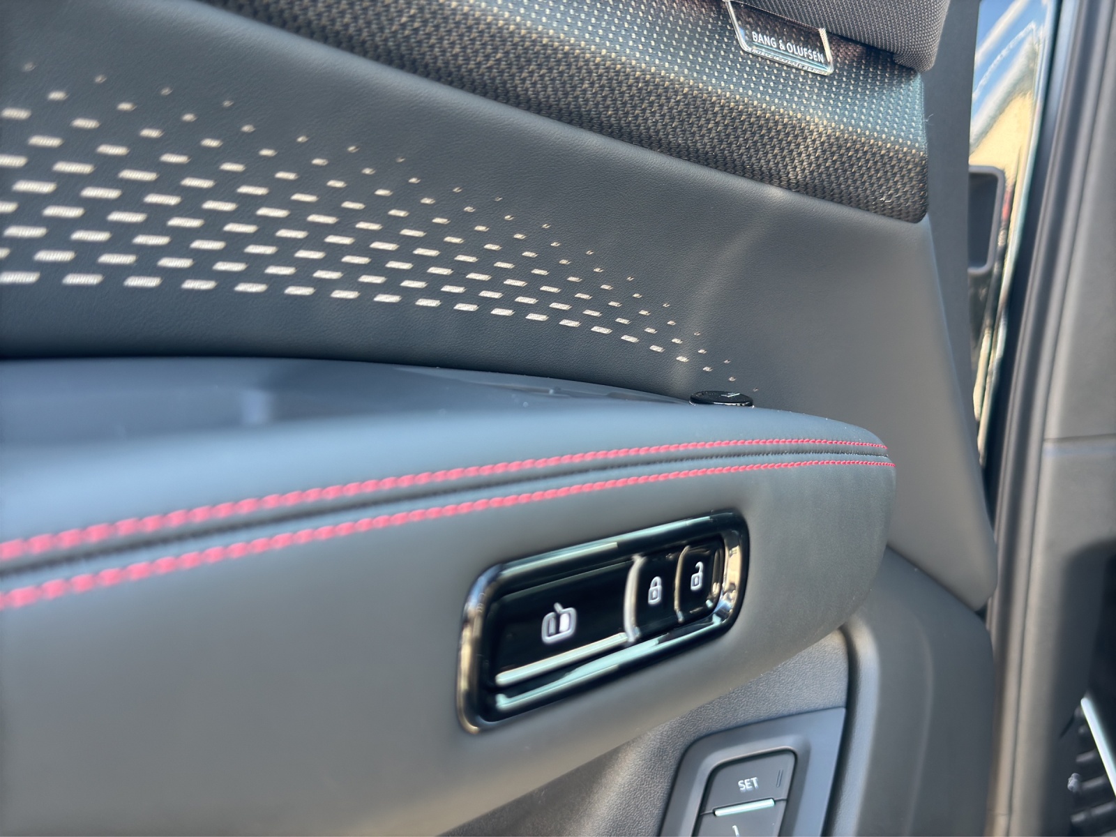 AUDI Q7 SUV TDI quattro 220 kW-image-15