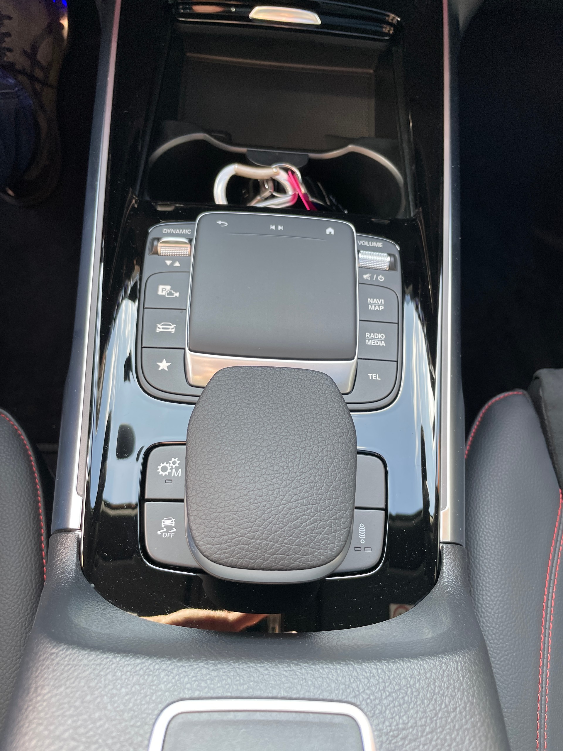 MERCEDES-BENZ GLB 35 AMG 4Matic 8G-Tronic-image-28