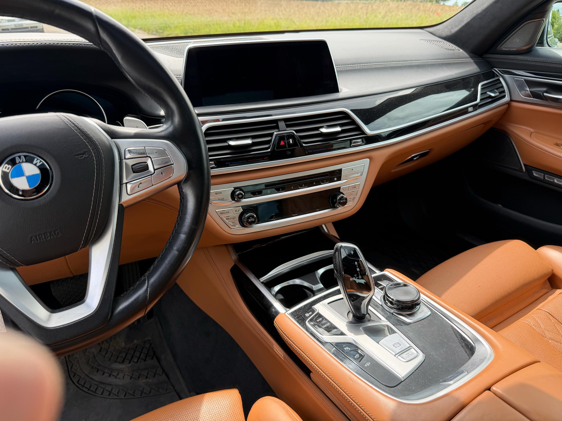 BMW BMW 740Ld xDrive M Sport | 71'000 km | Top Ausstattung | Topzustand-image-4