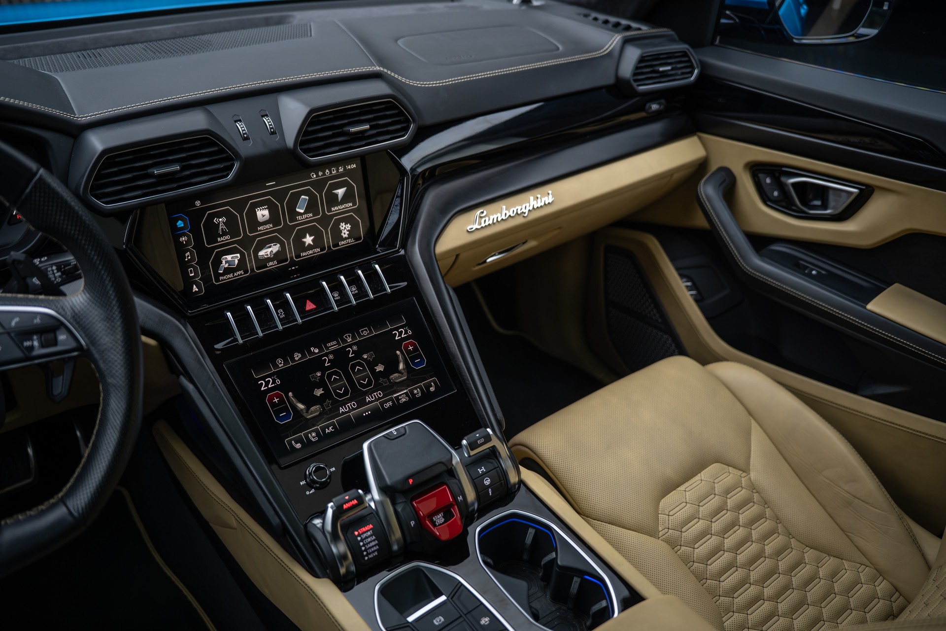 LAMBORGHINI Urus E-Gear-image-14