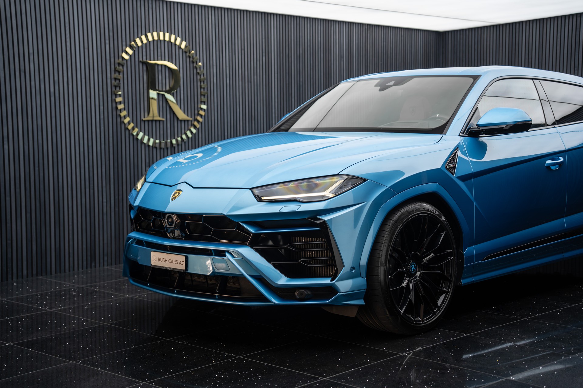 LAMBORGHINI Urus E-Gear-image-19