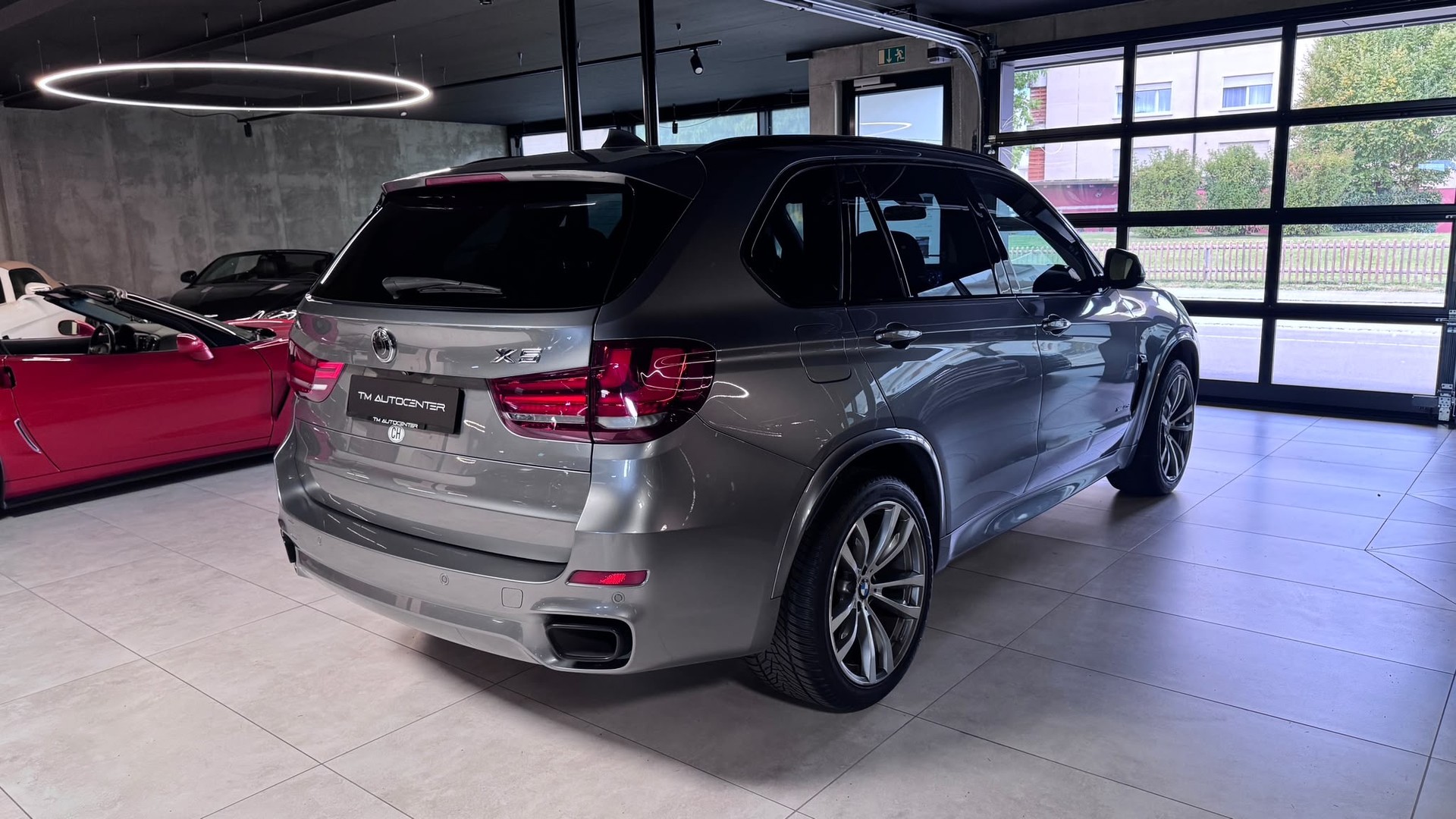 BMW X5 xDrive 40d Pure M Sport Steptronic-image-2