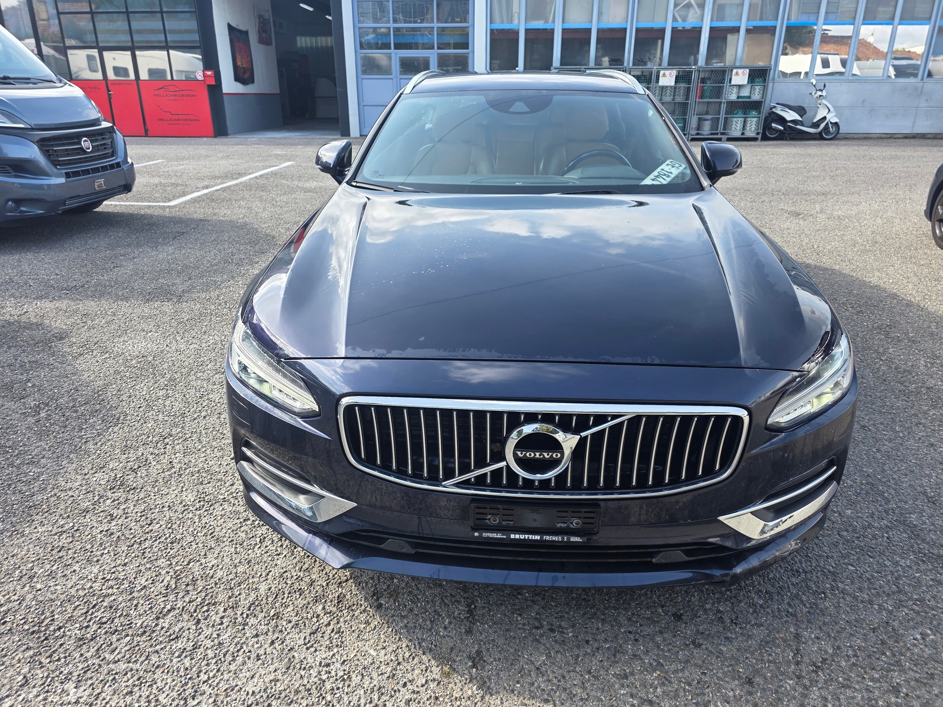 VOLVO V90 T6 AWD Inscription Geartronic