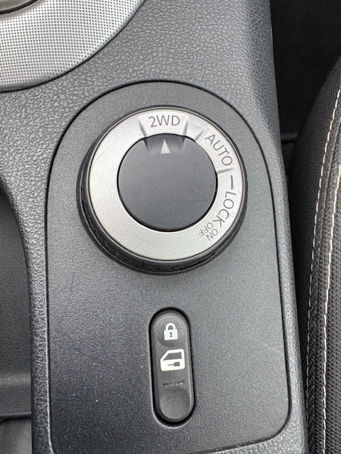 NISSAN Qashqai 2.0 4WD acenta XTronic CVT-image-14