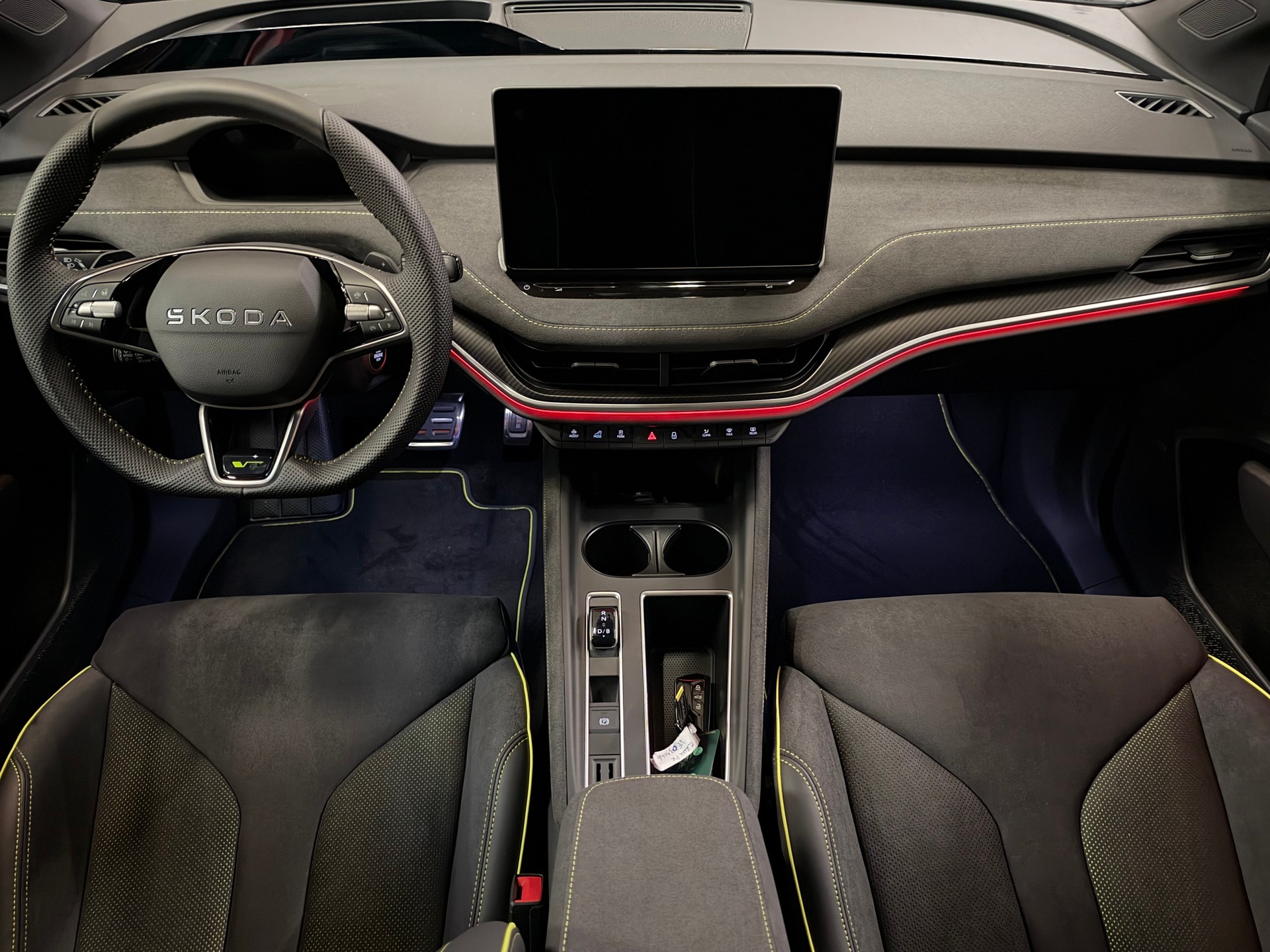 SKODA Elroq RS Matt Edition 4x4-image-16