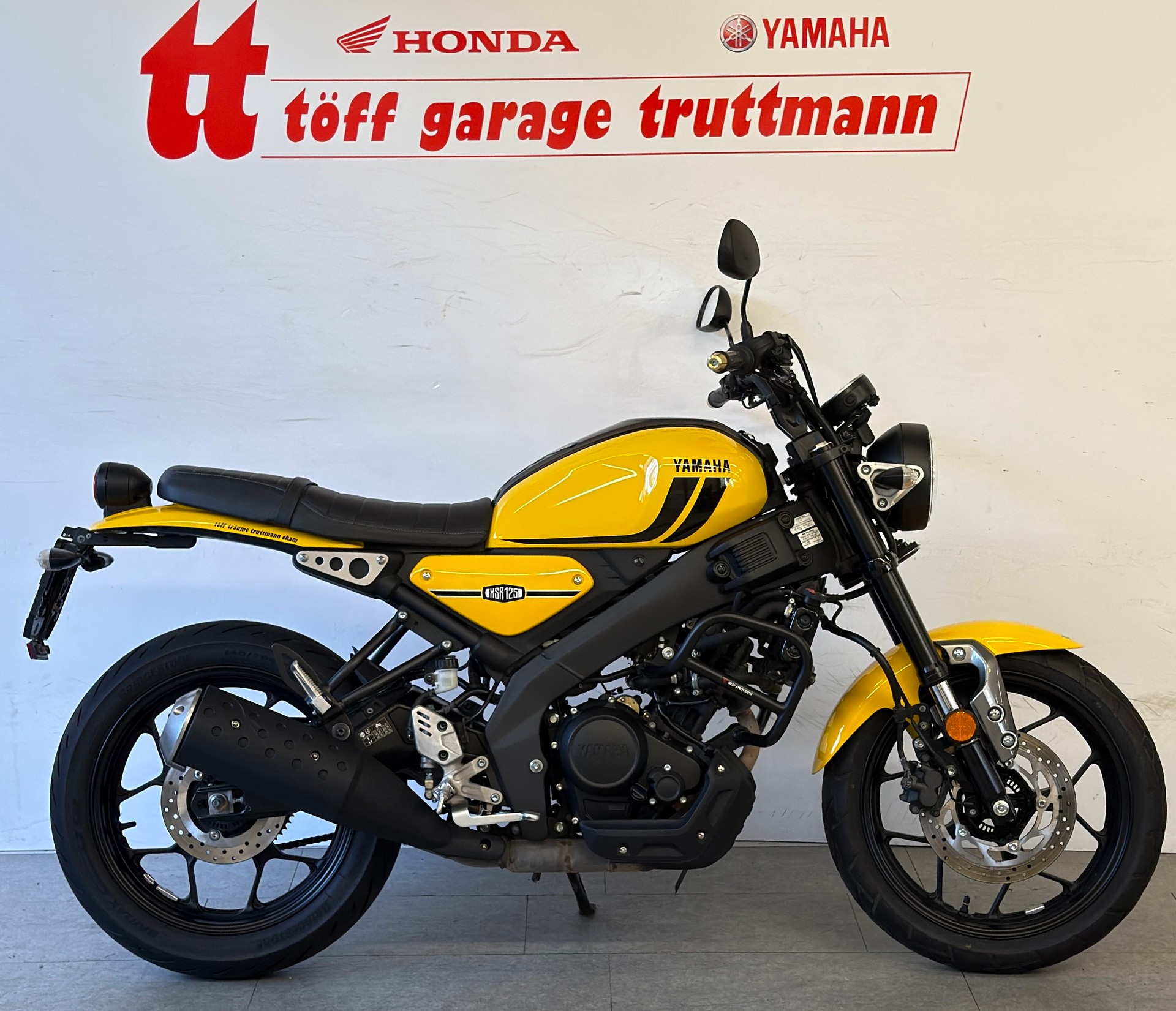 YAMAHA XSR 125-image-0
