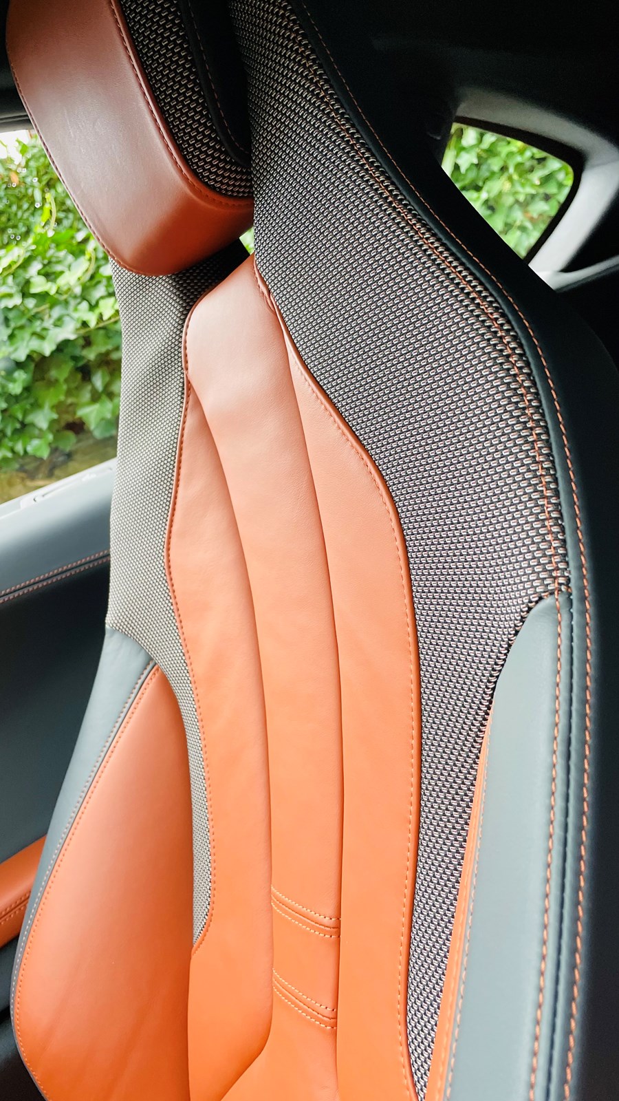 BMW i8 Coupé-image-13
