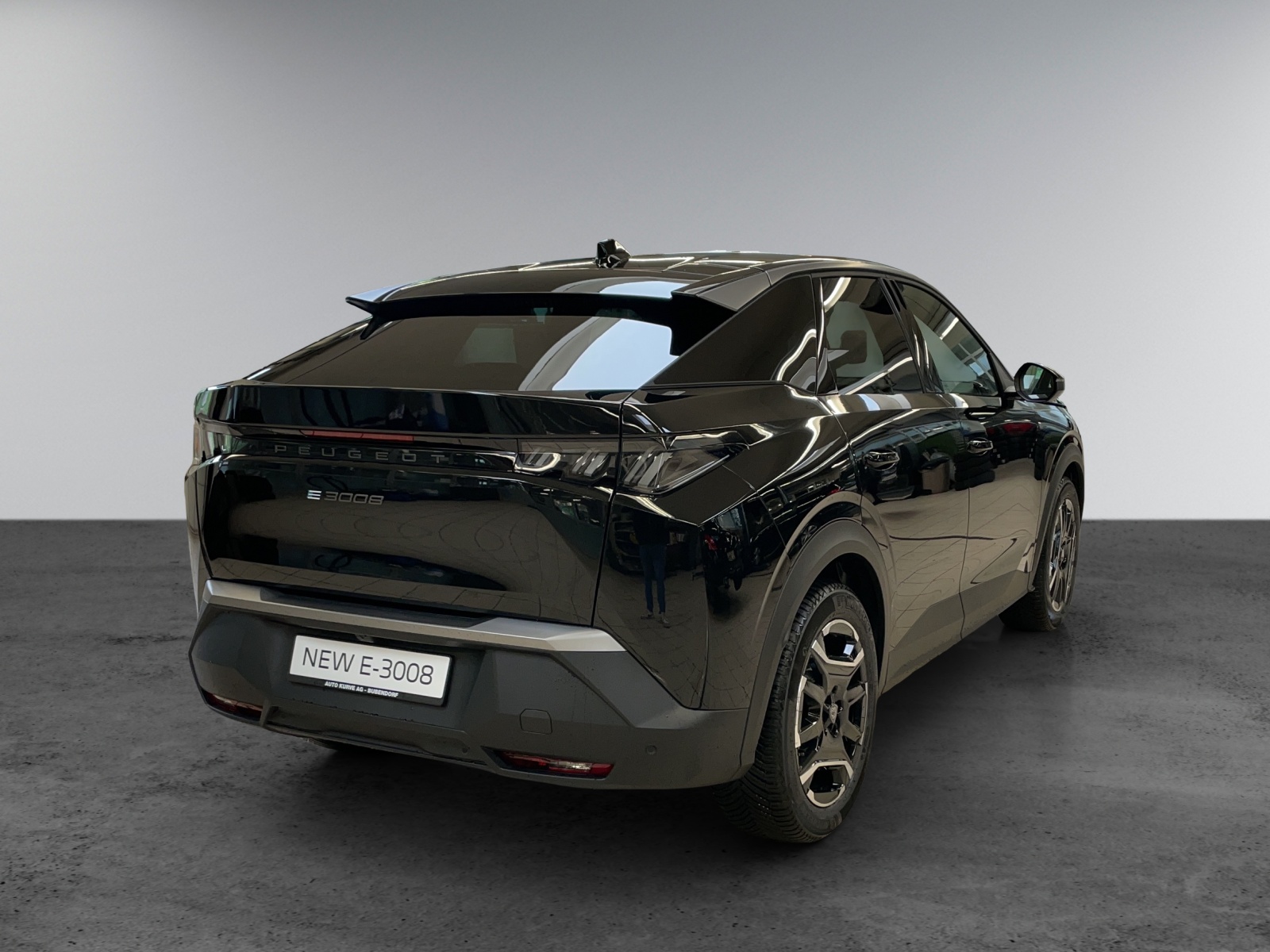 PEUGEOT 3008 e-Allure-showroom-element-2