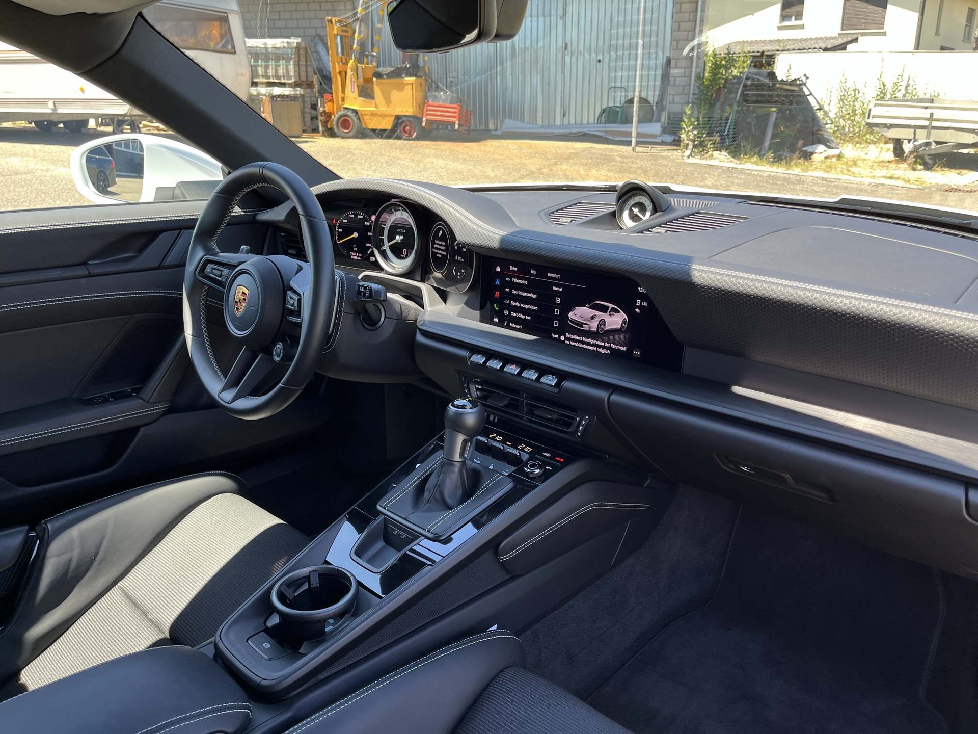 PORSCHE 911 GT3 Touring PDK-image-9