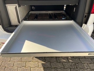 OPEL VIVARO-image-9