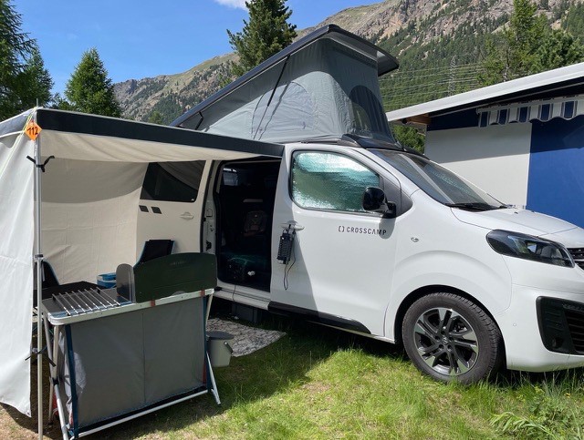 OPEL VIVARO-image-7