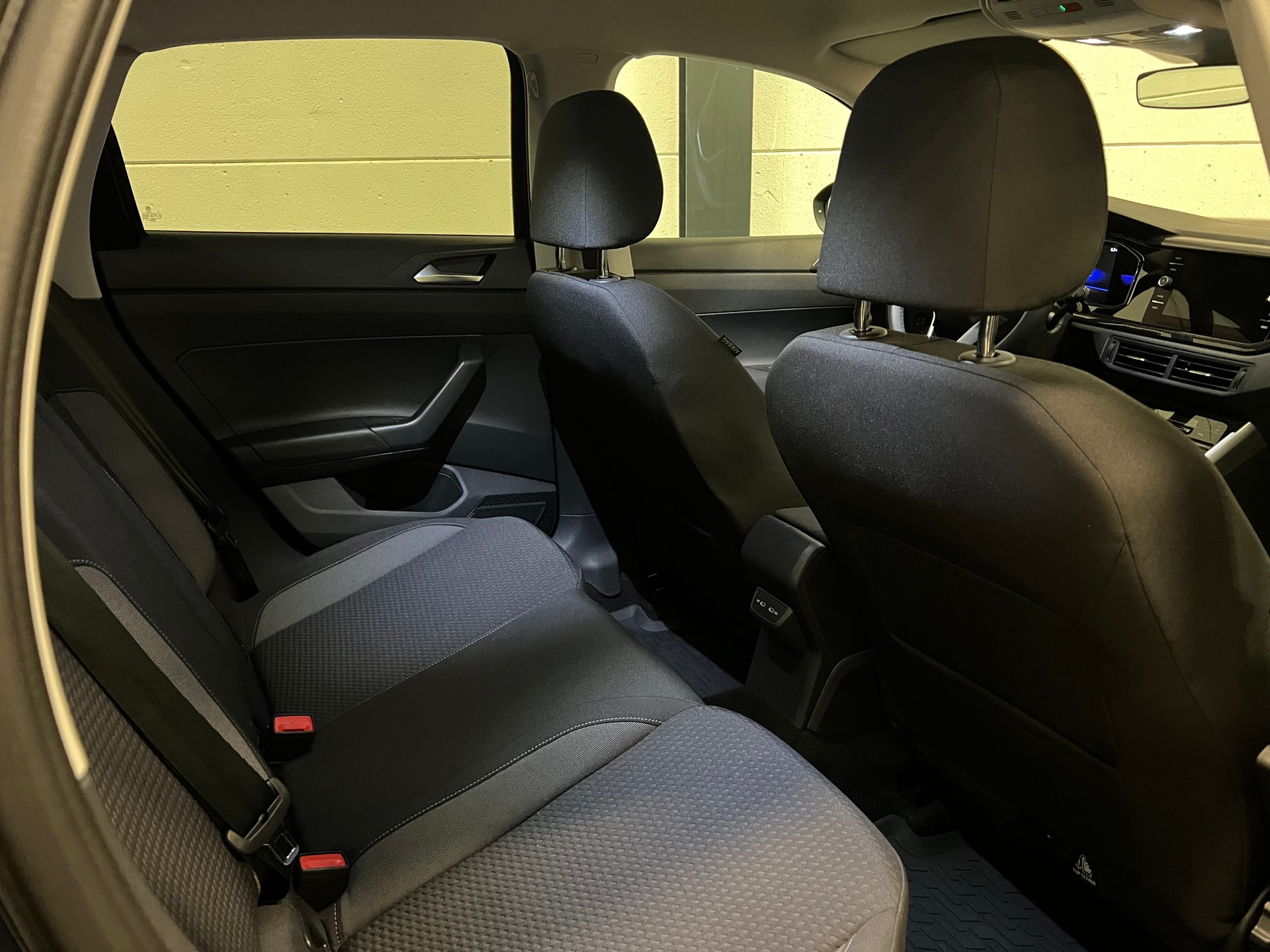 VW Taigo 1.0 TSI Life DSG-image-21