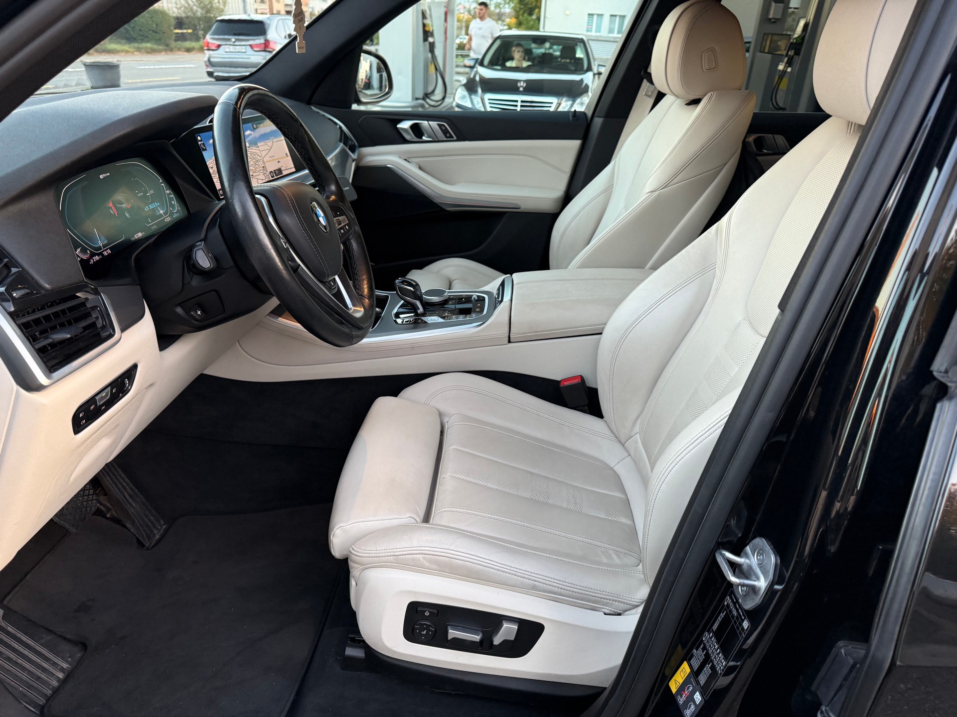 BMW X5 xDrive45e xLine Steptronic-image-9