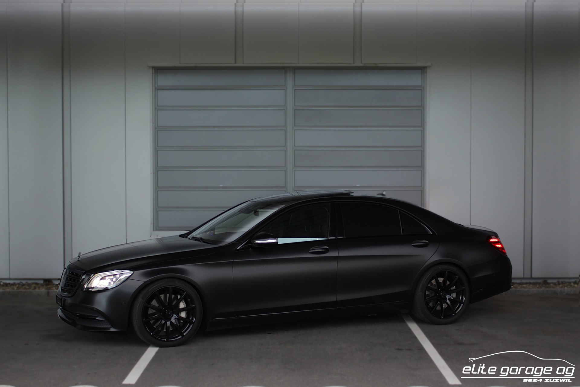 MERCEDES-BENZ S 560 L 4Matic 9G-Tronic ALL BLACK