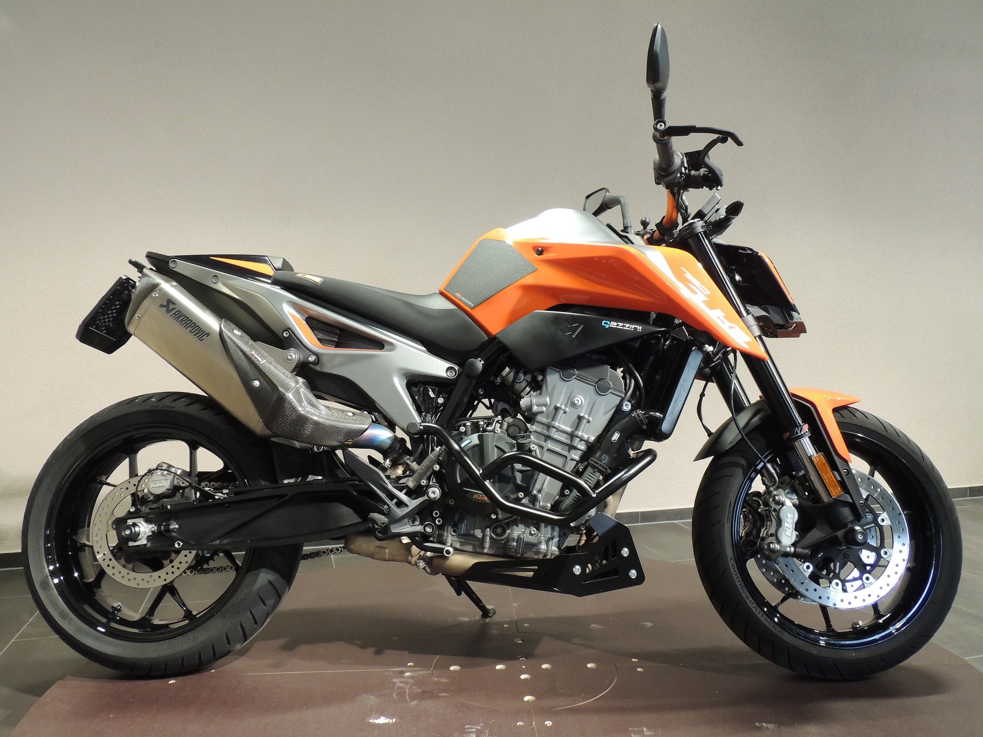 KTM 790 Duke-image-0