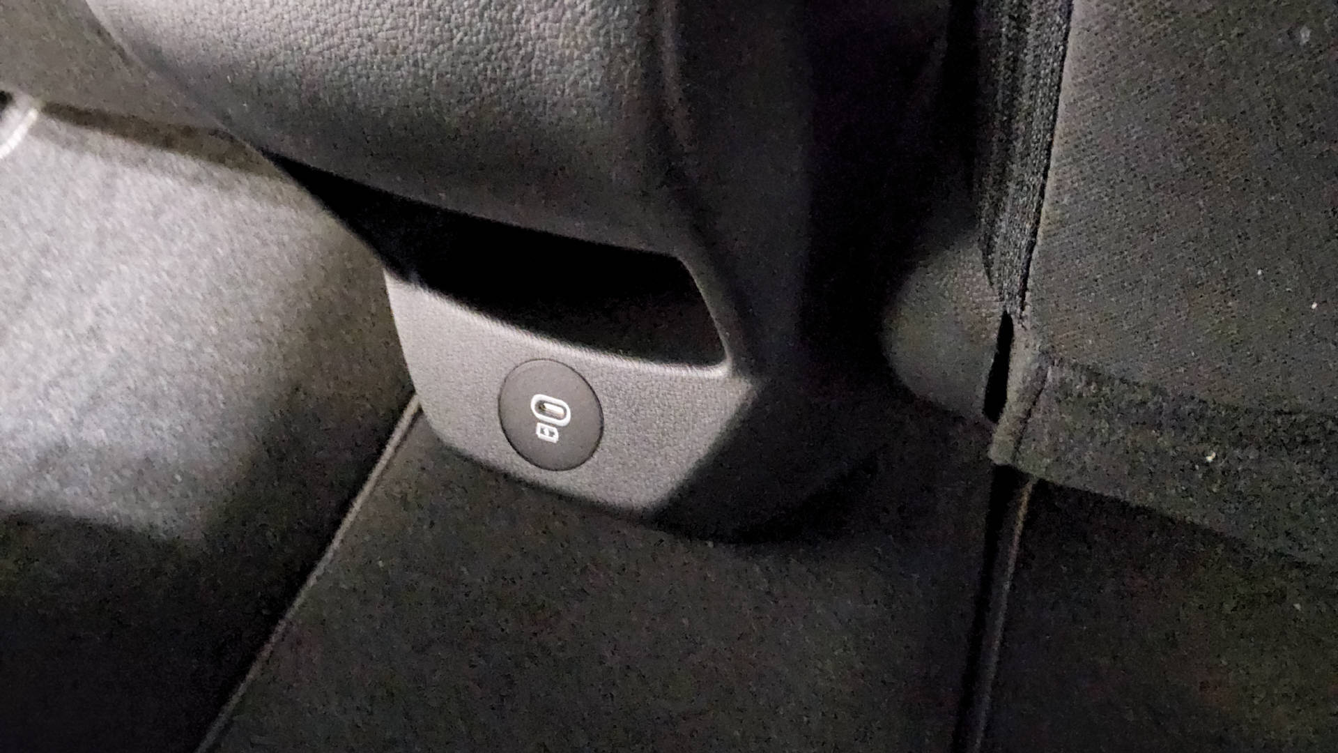 HYUNDAI Bayon 1.0 T-GDi Amplia-image-11