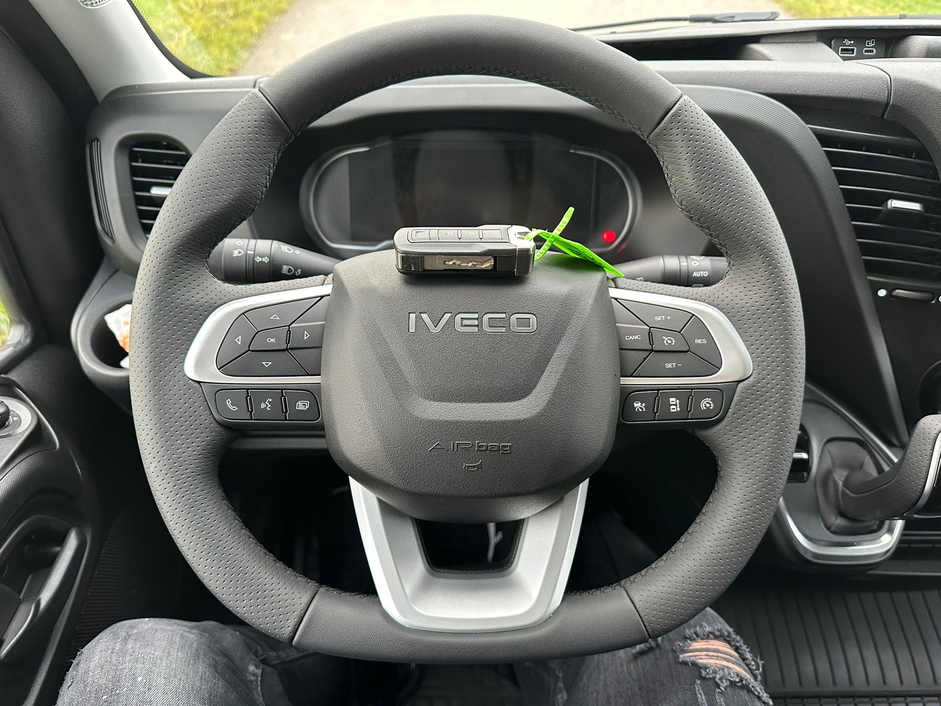 IVECO 35 S 18H A8-image-11