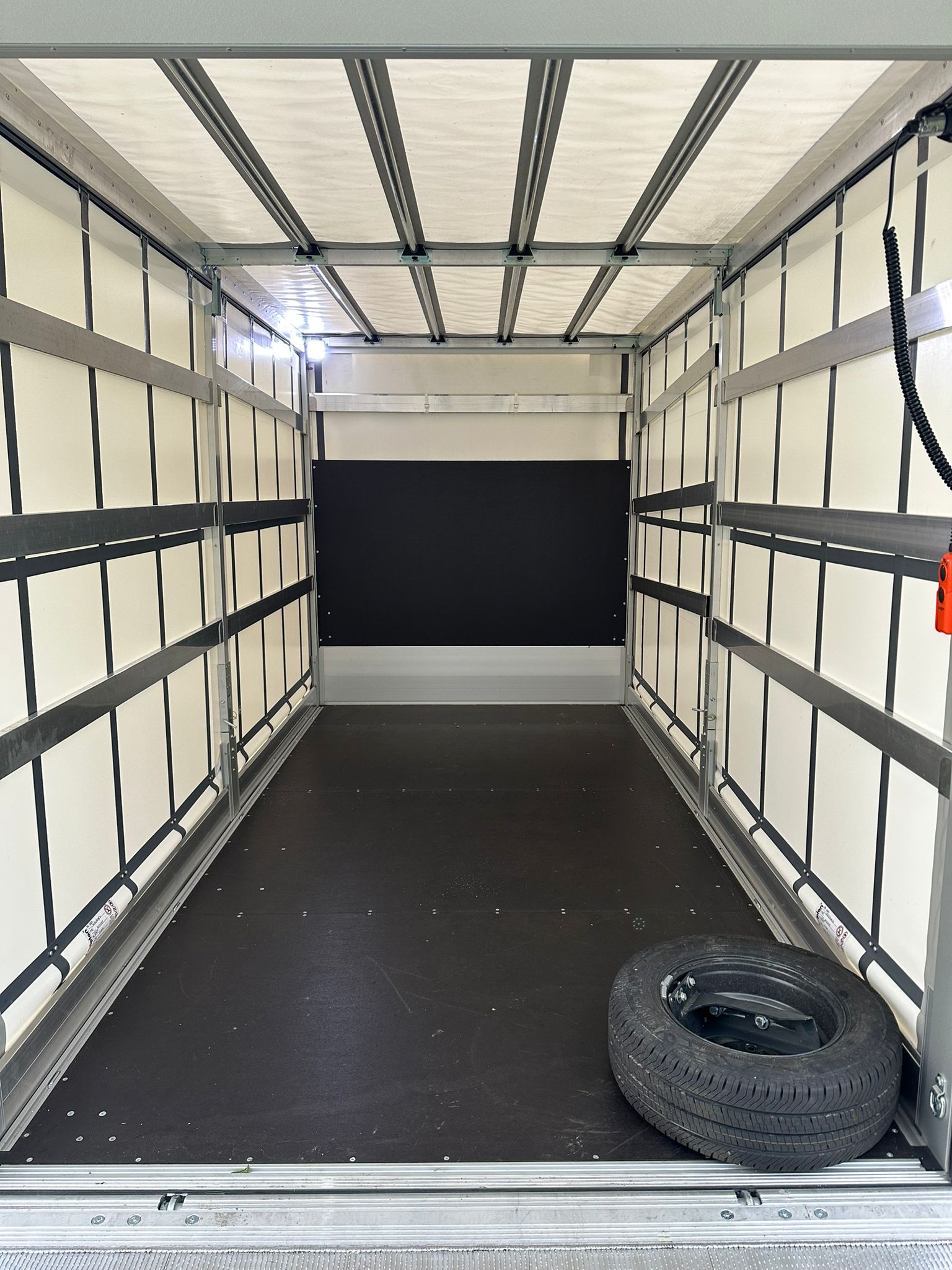 IVECO 35 S 18H A8-image-26