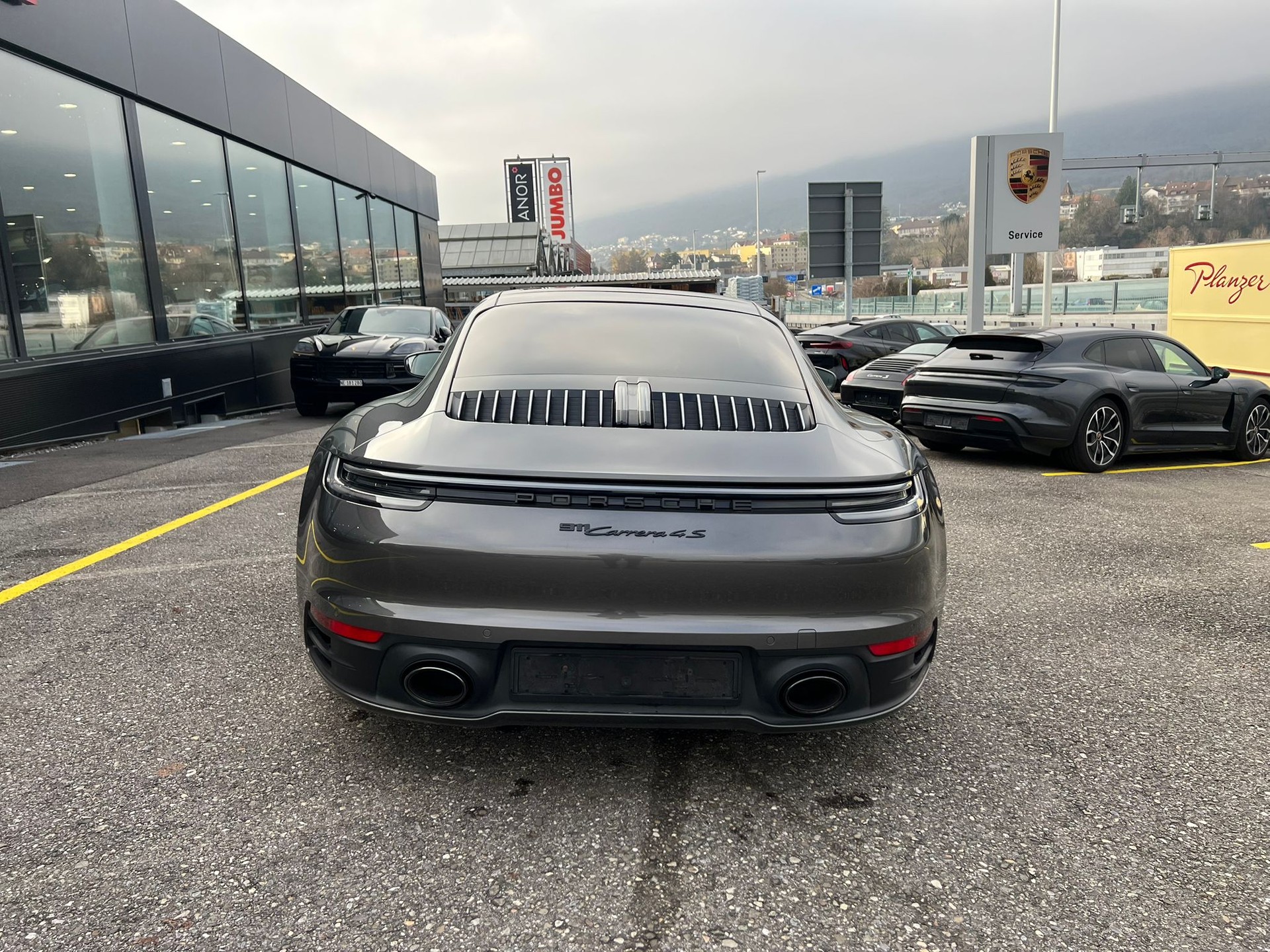 PORSCHE 911 Carrera 4S-image-5