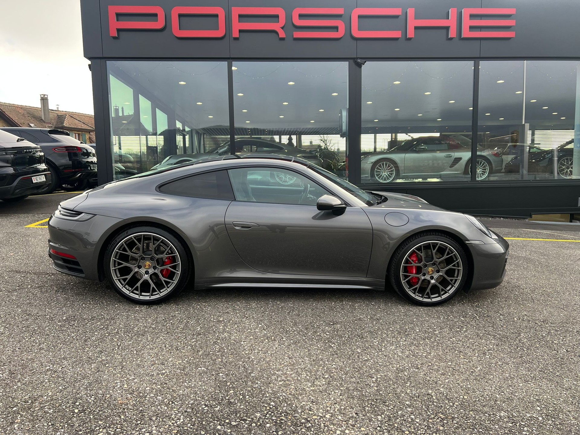 PORSCHE 911 Carrera 4S
