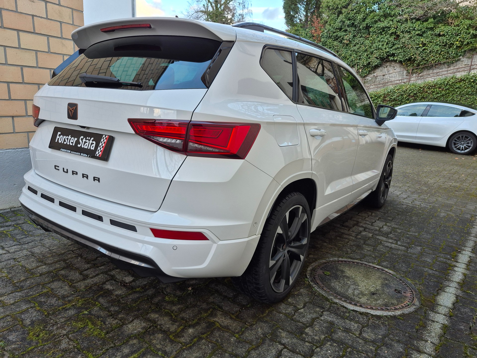CUPRA Ateca 2.0TSI 4Drive DSG Anhängevorrichtung!-image-4