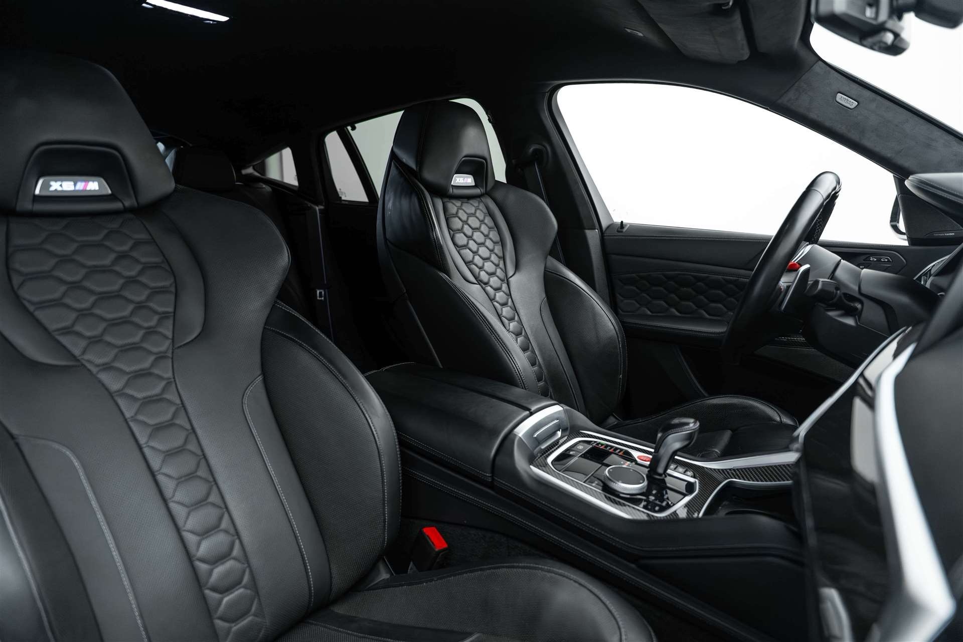 BMW X6M Steptronic M Competition-image-5