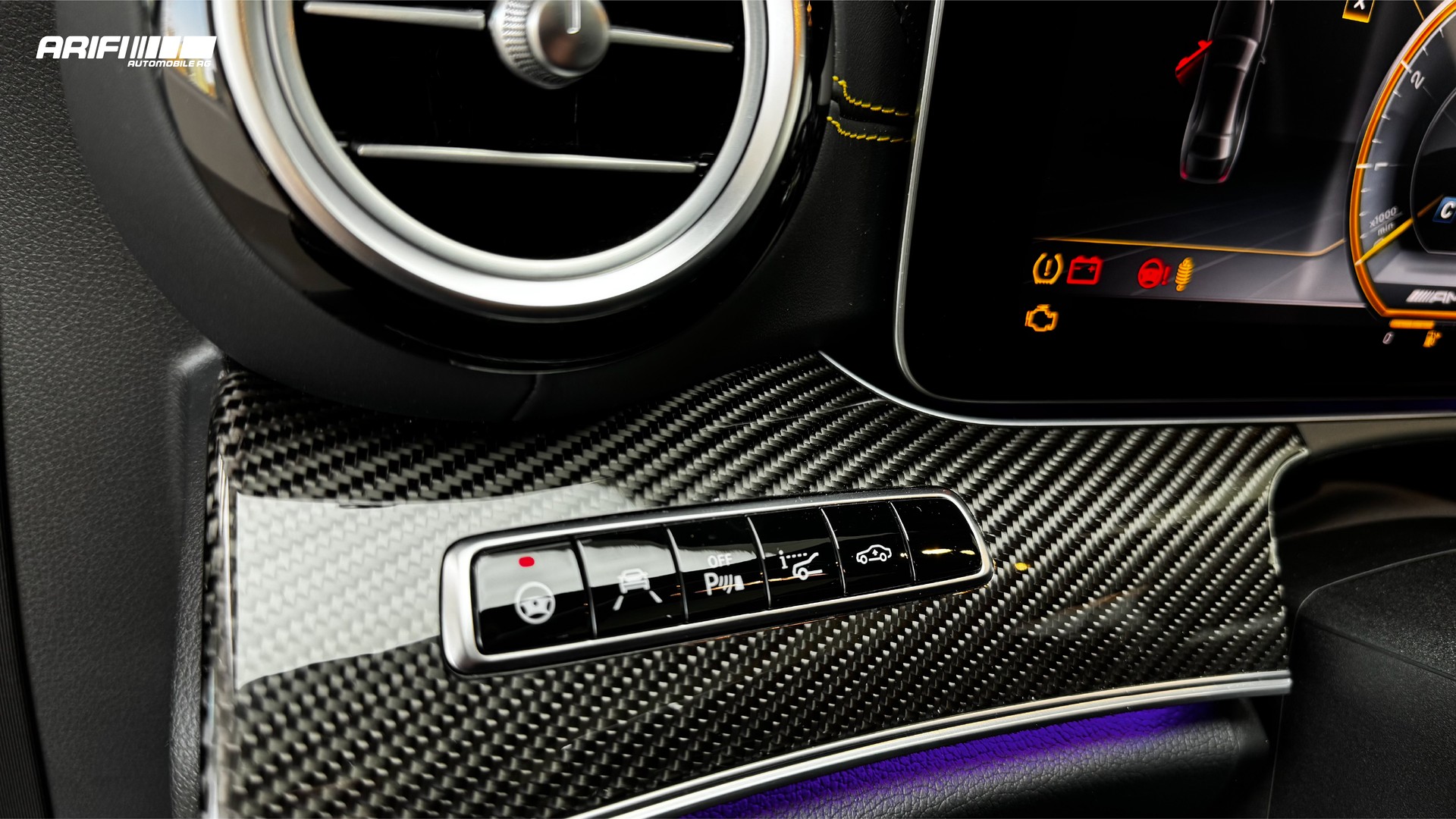 MERCEDES-BENZ E 63 AMG S Edition 1 Nachtschwarz Magno-image-18
