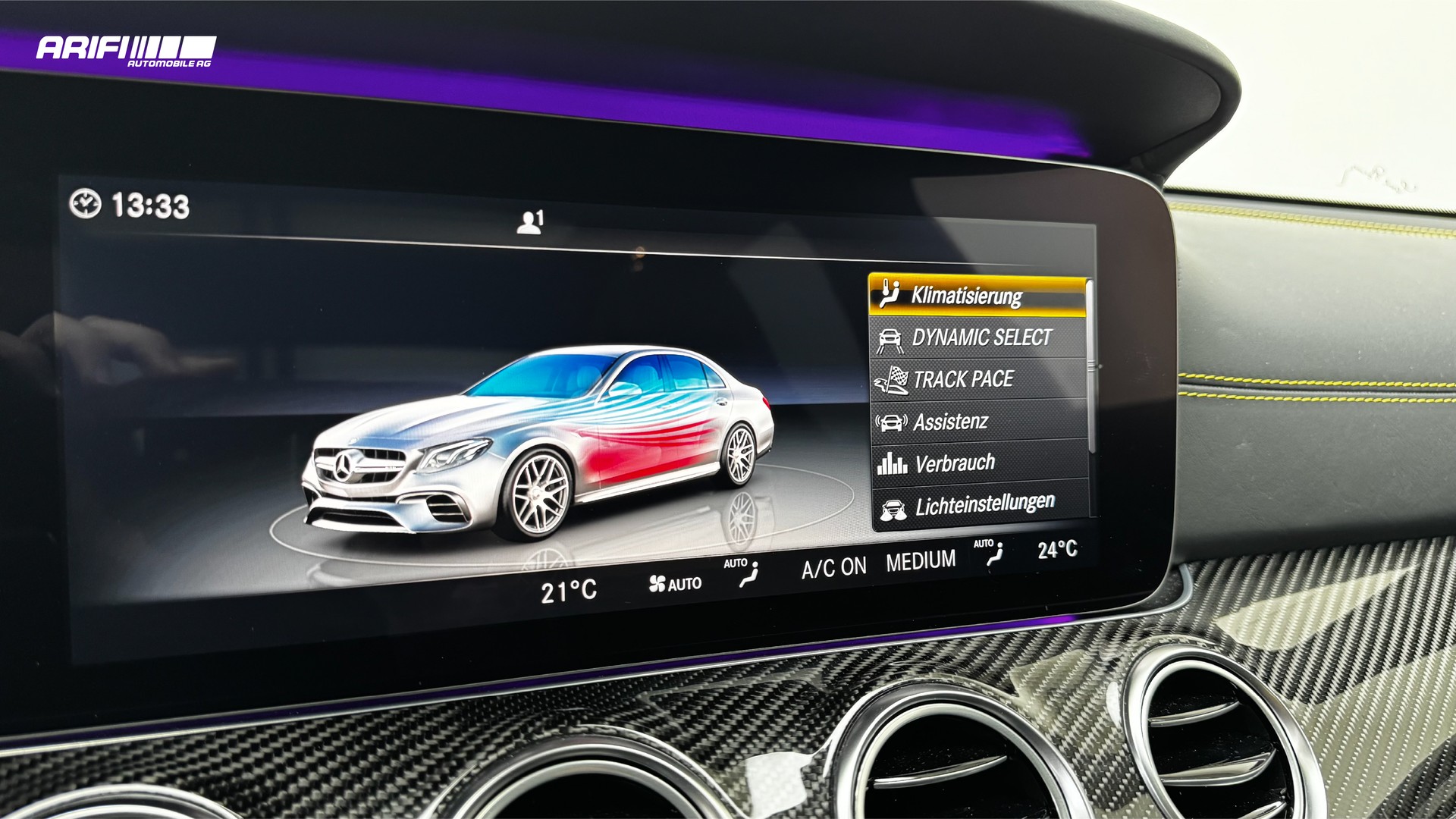 MERCEDES-BENZ E 63 AMG S Edition 1 Nachtschwarz Magno-image-24