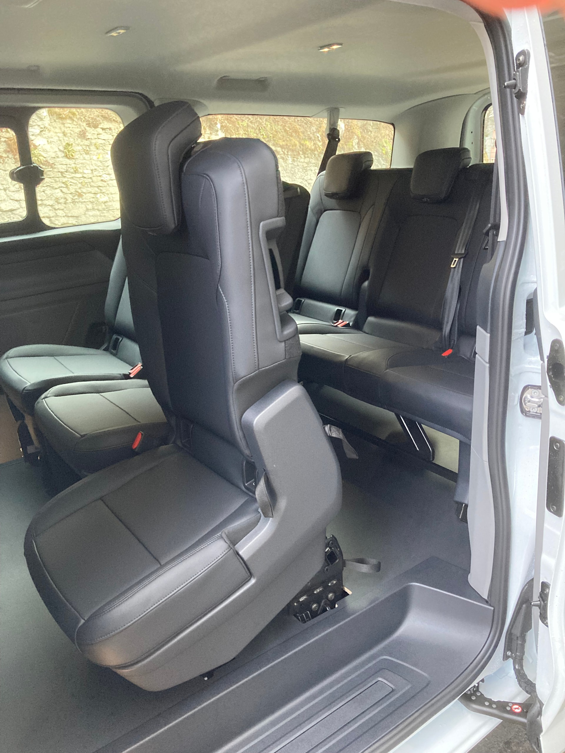 FORD Transit Custom Combi 320 L2H1 Trend Automat 4x4-image-11