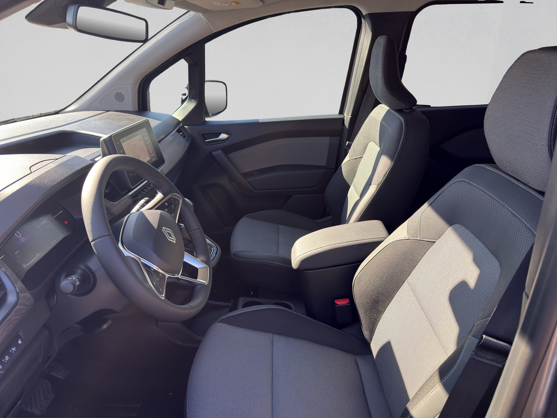 RENAULT Grand Kangoo 1.3 TCe 130 PF Techno EDC-image-8