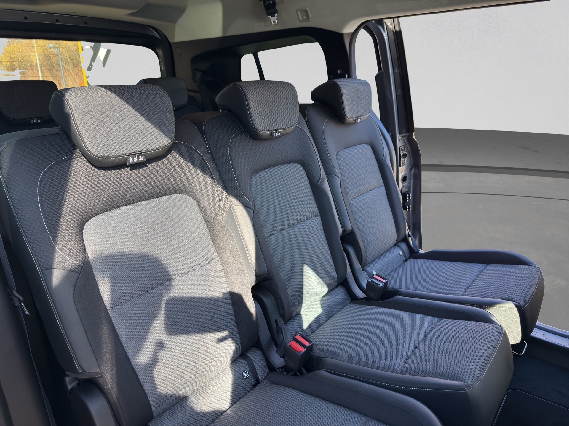 RENAULT Grand Kangoo 1.3 TCe 130 PF Techno EDC-image-14