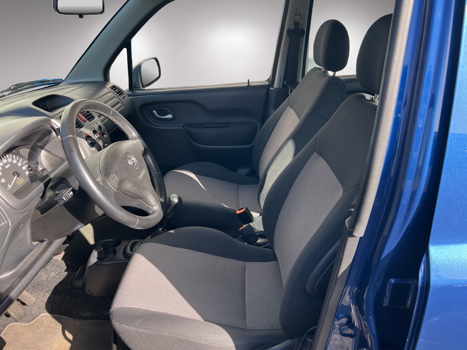 OPEL Agila 1.2 16V Linea Fresca-image-11