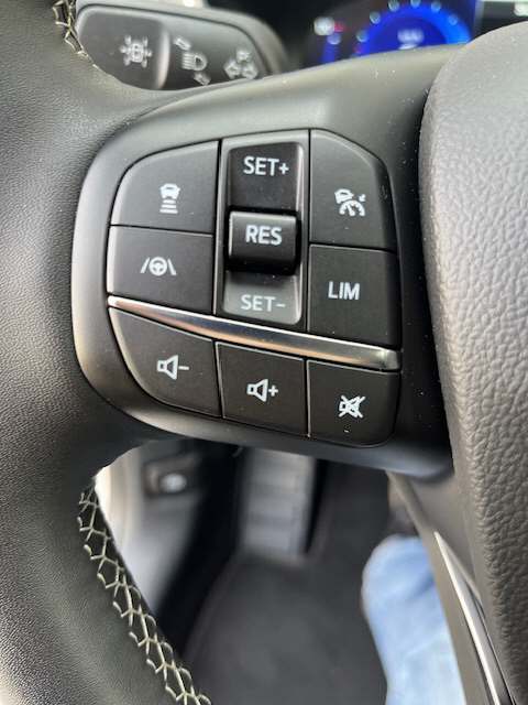 FORD Kuga 2.5 Hybrid Vignale 4x4-image-14