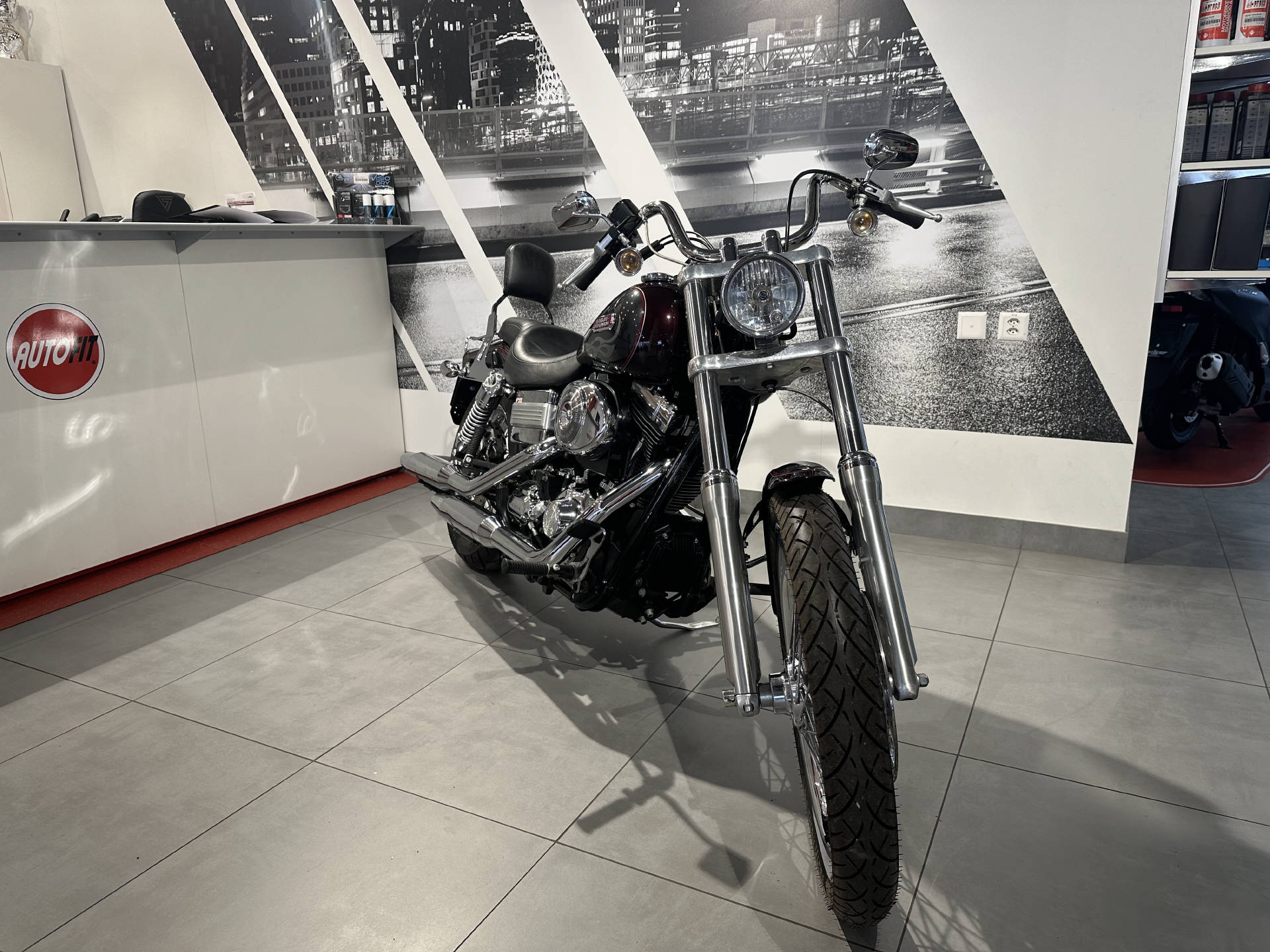 HARLEY-DAVIDSON Dyna FXDWGI | 9’460 km | Top Zustand | Chopper-image-4