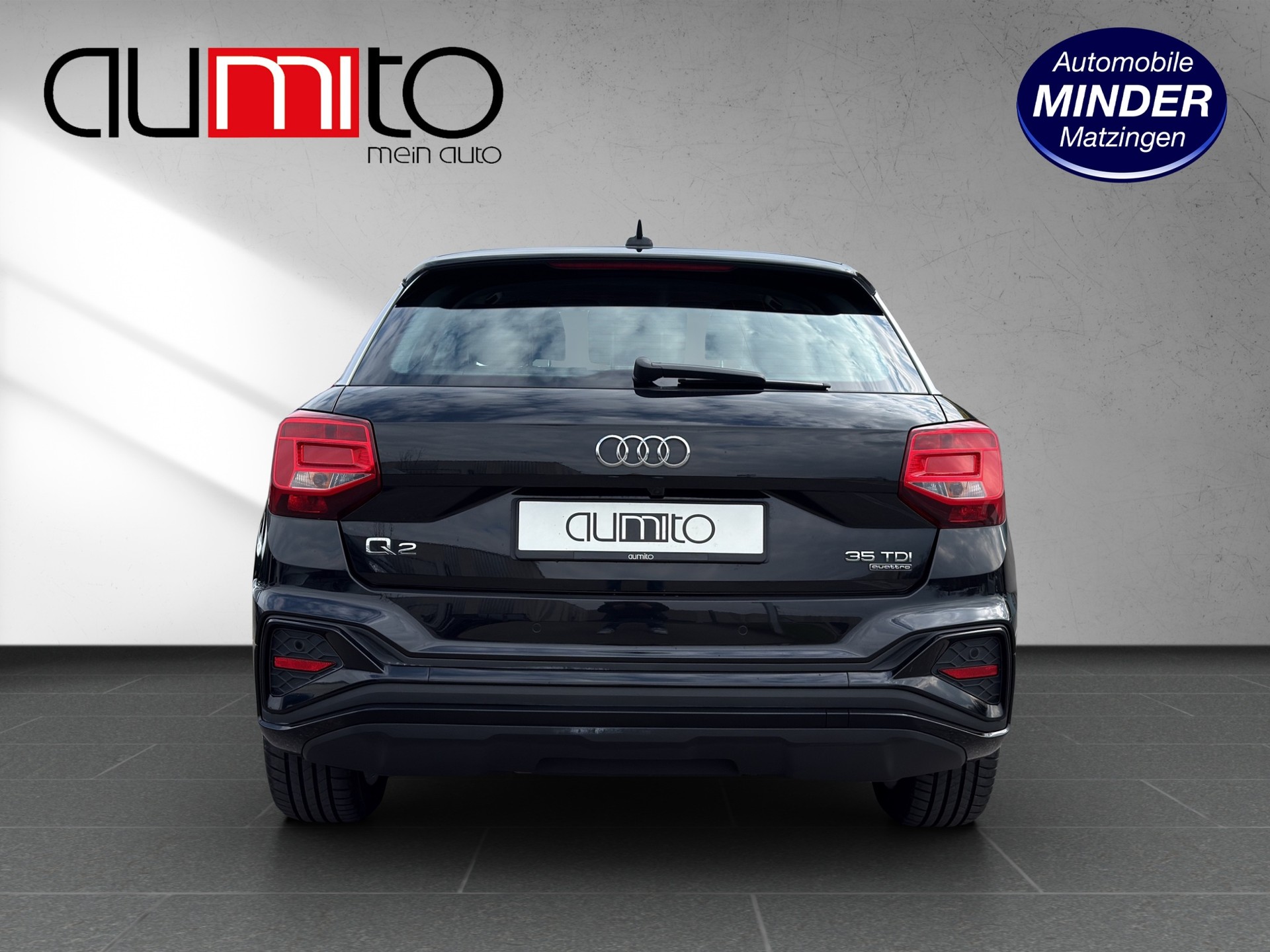 AUDI Q2 35 TDI S line quattro S-tronic-image-3