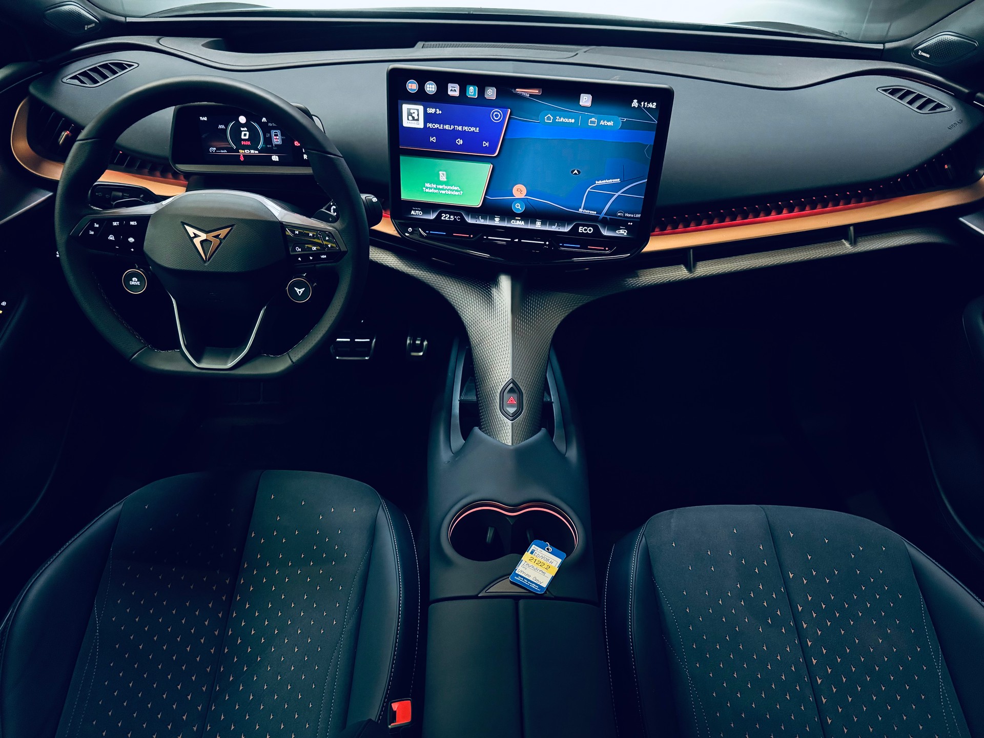 CUPRA Tavascan Type 9 77 kWh VZ Adrenaline-image-19