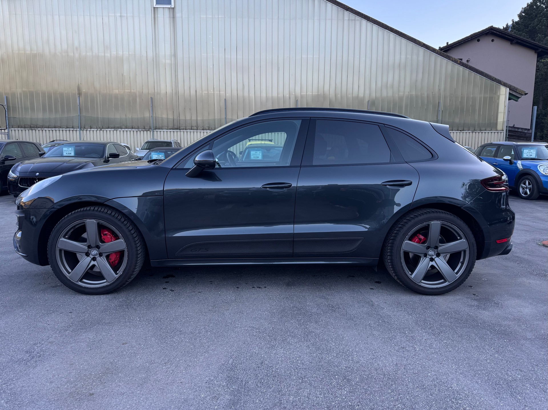 PORSCHE Macan GTS PDK-image-6