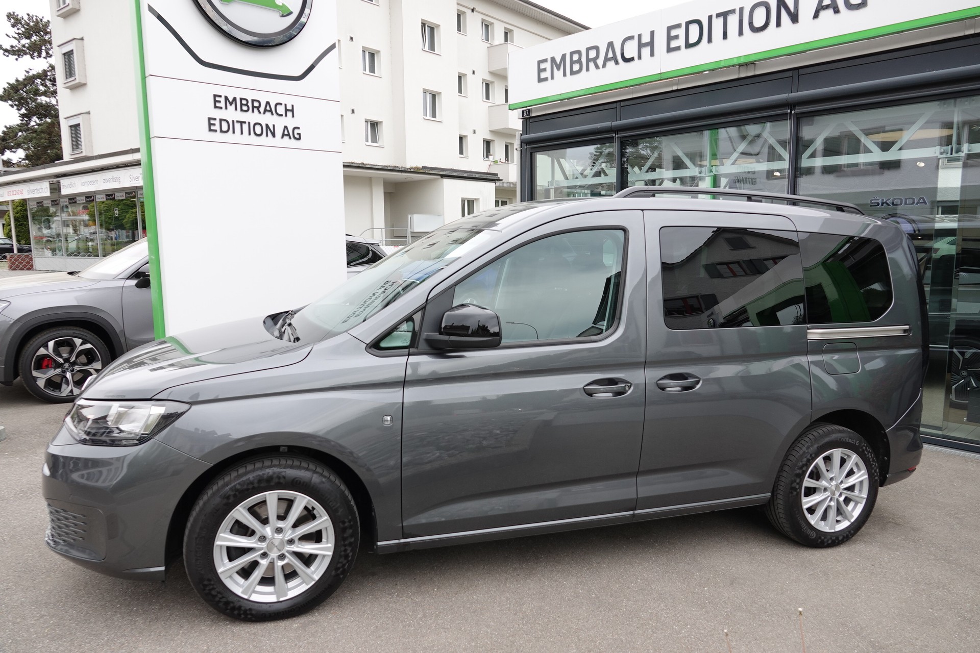 VW Caddy 1.5 TSI Liberty-showroom-element-3