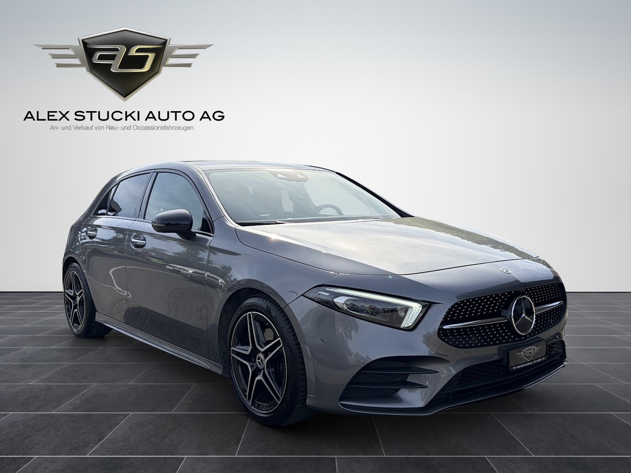 MERCEDES-BENZ A 200 4Matic AMG Line 8G-DCT