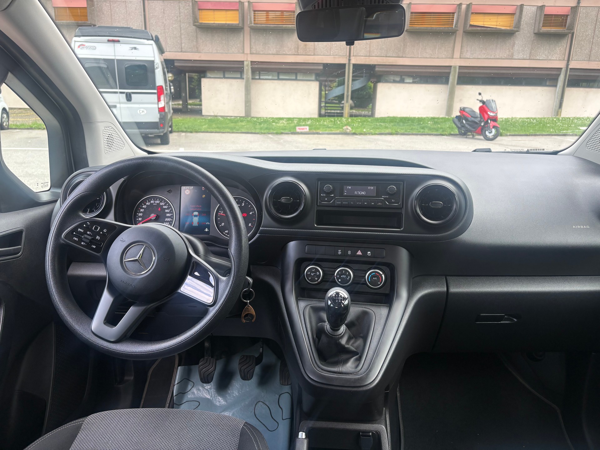 MERCEDES-BENZ Citan 110 CDI Pro-image-7