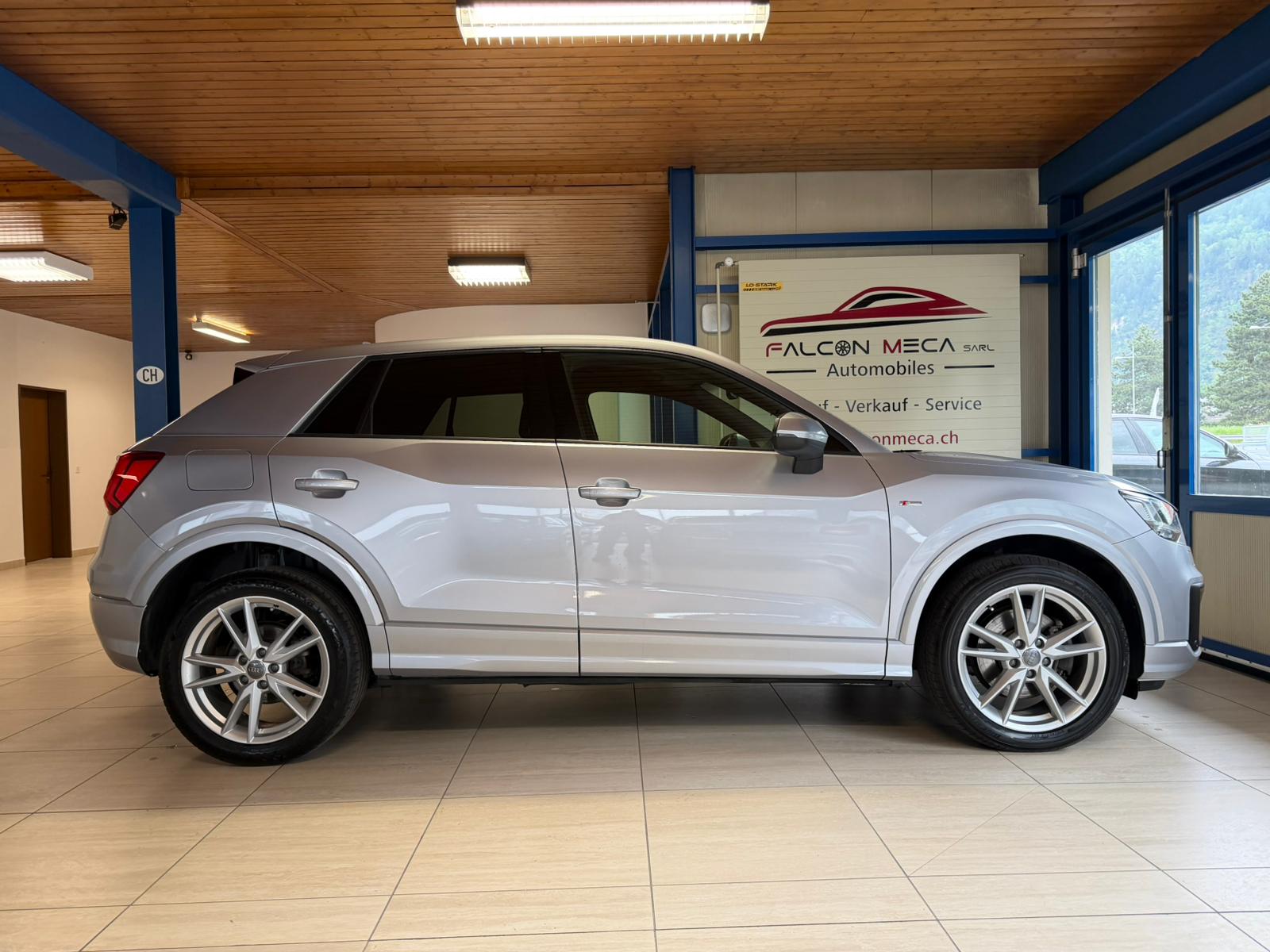 AUDI Q2 2.0 TFSI design quattro S-tronic-image-10